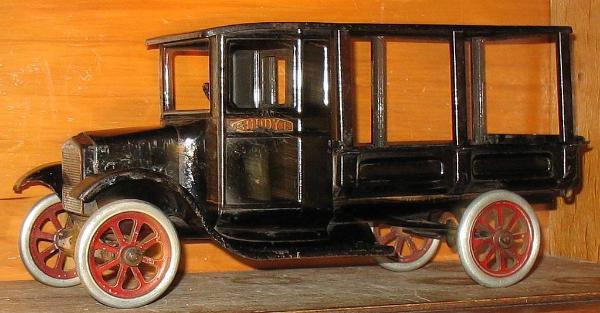 buddy l trucks sturditoy steelcraf toy trucks, rare buddy l flivver trucks, fast appraisals, buddy l ice tongs,  free buddy l cars appraisals, buddy l flivver cars, antique japan tin toy cars,  toy appraisals keystone toy truck wanted buddy l cars buddy l keystone appraisals, rare vintage japanese space toys for sale, rare buddy l toy cars for sale,  toy robots space toys